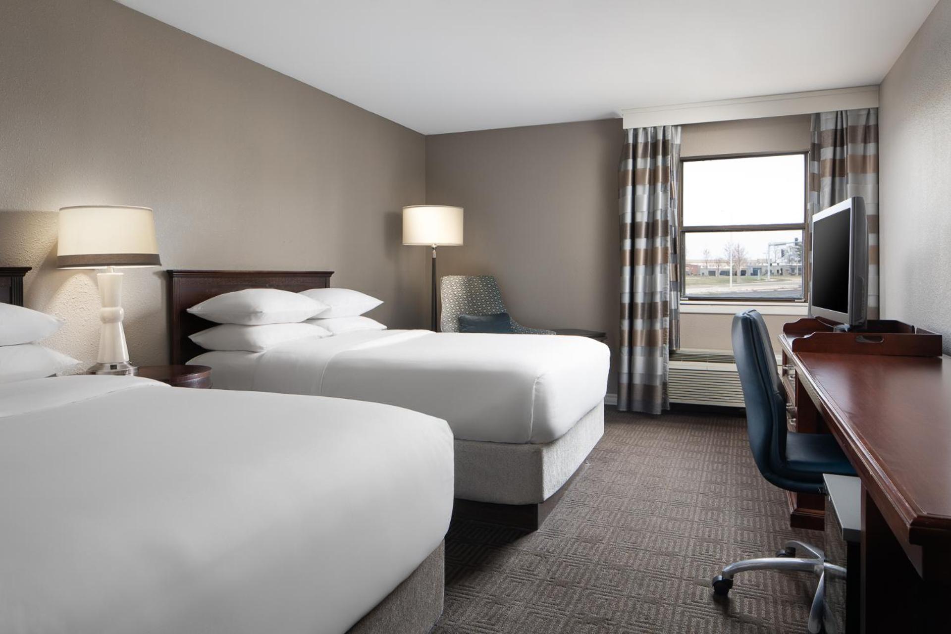 Sheraton Westport Lakeside Chalet Maryland Heights Esterno foto