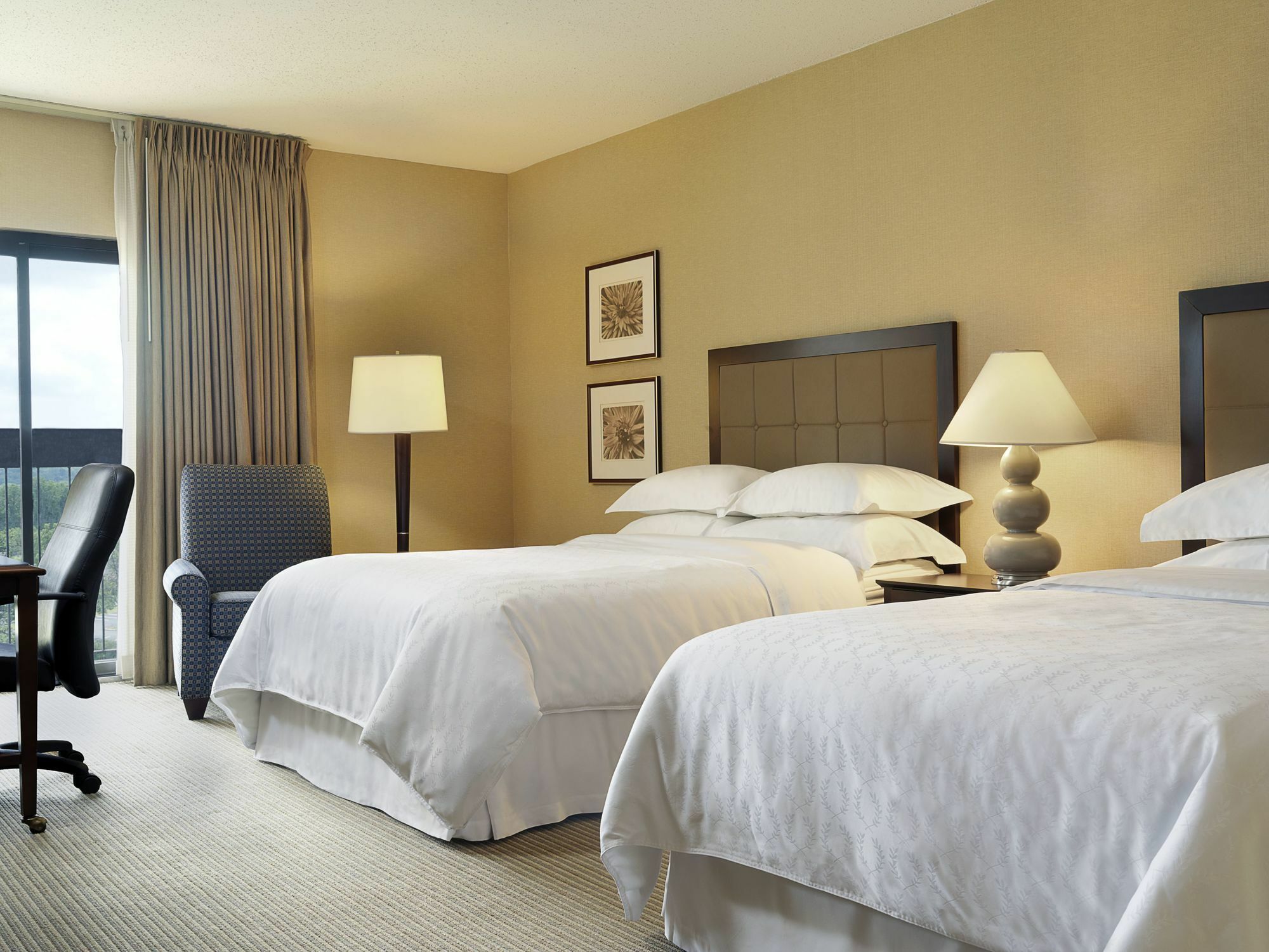 Sheraton Westport Lakeside Chalet Maryland Heights Esterno foto